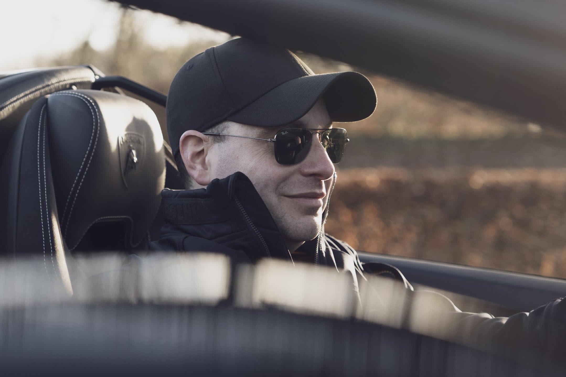 Martijn Puts — Founder APEXclusive, First Officer en gepassioneerd autokenner